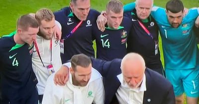 Martin Boyle in emotional Australia celebration as Graham Arnold gathers squad around injured Hibs star