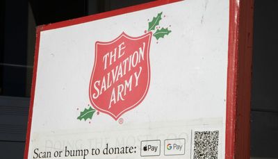 Salvation Army donation kettle stolen in Loop