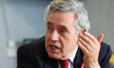 Gordon Brown says China must pay into climate fund for poor countries