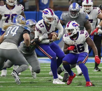 Josh Allen completes Thanksgiving trifecta