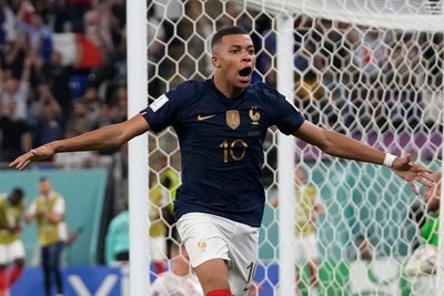 Mbappe scores 2, France reaches knockout stage of World Cup