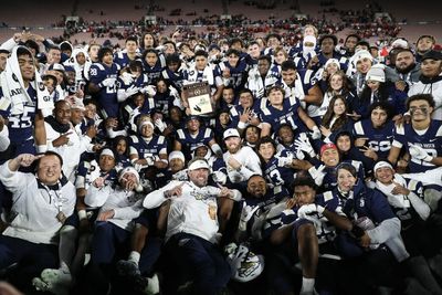 Defensive stands and offensive line help St. John Bosco win championship over Mater Dei