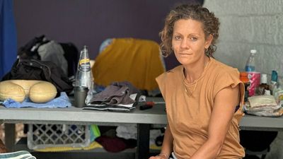 Joanne sleeping rough with Gold Coast homeless but has a 40th birthday wish for 2023