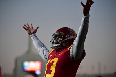 USC’s Caleb Williams throws in Heisman pose after rushing touchdown