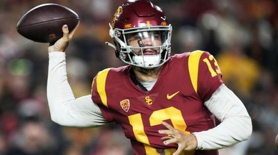 Caleb Williams Hits Heisman Pose After Standout USC Rushing Touchdown