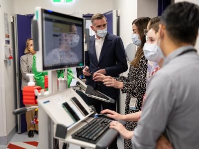 NSW hires student doctors to ease pressure