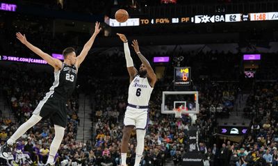 Watch: Top highlights and plays from Saturday’s Lakers win over Spurs