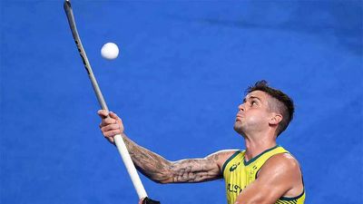 Blake Govers slams hat-trick as Australia rout India 7-4