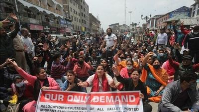 Kashmiri Pandits Hold Barefoot March In Jammu, Demand To Ensure Their "Right To Life"