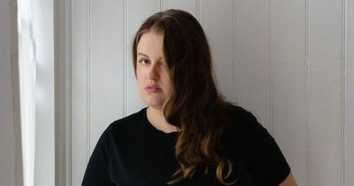 Woman tired of endometriosis being 'invisible' uses make-up to portray agony