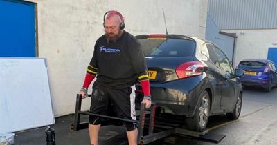 Leeds dad who has tried to take his own life four times lifts 1000kg car 107 times for men's mental health