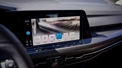 VW Boss Pledges To Fix Infotainment Issues Including Hardware