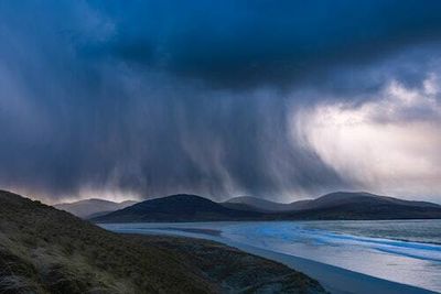 Can’t stand the rain? A meteorologist debunks 5 misconceptions about wet weather
