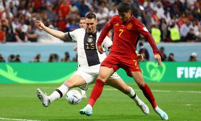 No strikers bad, two strikers good, as Spain and Germany share the spoils