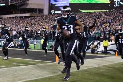 Eagles CB Josiah Scott with a tip drill interception against Packers QB Aaron Rodgers