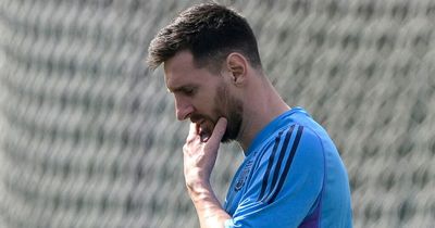 Lionel Messi next club decided as Chelsea receive major transfer warning from PSG