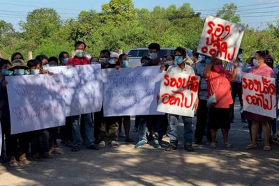 Parents demand tambon official leaves after Nong Bua Lam Phu threat
