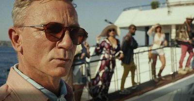 When is Glass Onion out on Netflix?