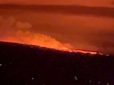 Hawaii’s Mauna Loa starts to erupt, sending ash nearby