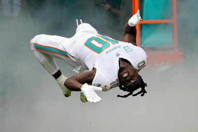 Best photos from Dolphins’ Week 12 win over Texans
