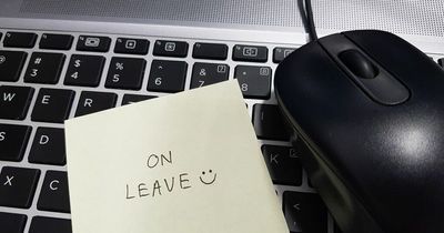 How to book 16 days off work using just eight days holiday in 2023