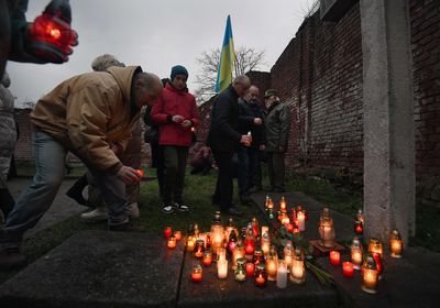 Ukraine remembers a famine under Stalin, and points to parallels with Putin