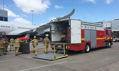 Australian travellers to face flight disruptions next week during industrial action by airport firefighters