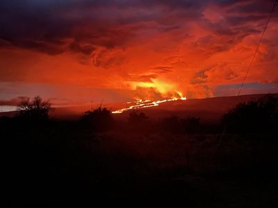 Mauna Loa news - live: Rare dual-eruption event created with nearby Kilauea volcano