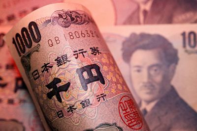 Japan's extra budget passes lower house, defence spending in focus