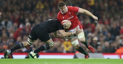 Wales' player of the year on verge of quitting Welsh rugby amid freeze on new regional contracts