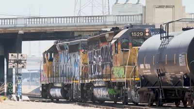 Biden urges US Congress to force settlement of railroad dispute