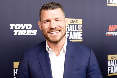 UFC on ESPN 42 commentary team, broadcast plans: Two Hall of Famers call the action