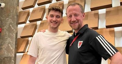 David Brooks flies into Qatar to cheer on Wales v England as Bournemouth star hands team-mates World Cup boost