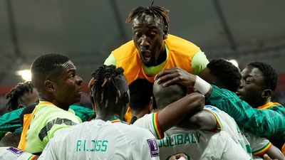 Senegal Joins Netherlands in Knockouts After Tense Win vs. Ecuador