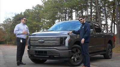 Ford F-150 Lightning Owner Lists 10 Things He Dislikes After 5,300 Miles