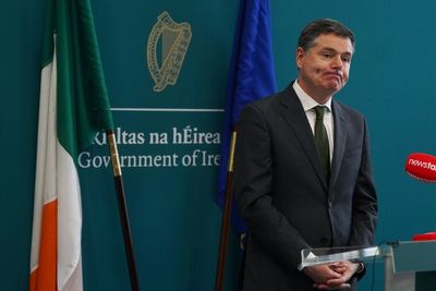 Irish government relaxes rules around bankers’ pay and bonuses