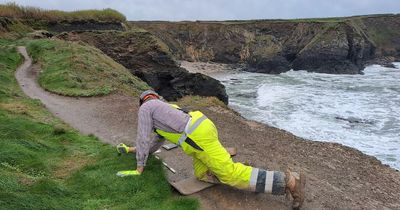 Skeleton of sailor who died in shipwreck 200 years ago washes up on British beach