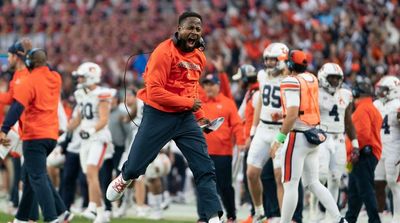 Carnell Williams to Stay on at Auburn Under Hugh Freeze