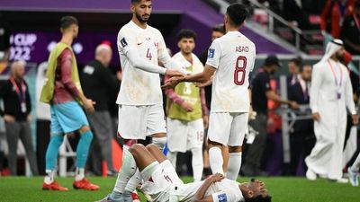 Qatar grabs more unwanted history as The Netherlands and Senegal advance to last 16 of FIFA World Cup
