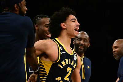 Lakers bettors suffer a cruel bad beat after Pacers come back from down 17 to win at the buzzer