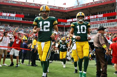 Aaron Rodgers plans to play in Week 13. Now the Packers have a tough decision to make