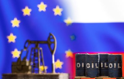 EU inches towards deal on Russian oil price cap this week