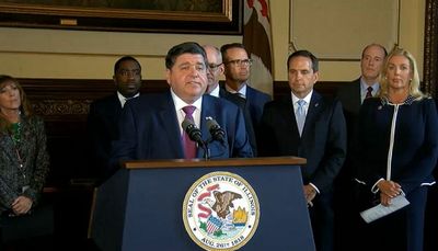 Pritzker announces bipartisan deal with business and labor to pay off unemployment fund debt: ‘We can find common ground’