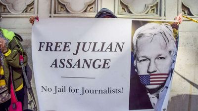 'Real' Journalists Recognize That Prosecuting Julian Assange Poses a Grave Threat to Freedom of the Press