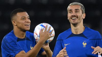 France overwhelming favourites in final group stage match against Tunisia