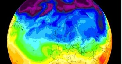 'Gas reserves' will be needed as cold snap expected, weather expert warns