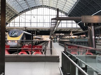 High Speed None: Eurostar and Southeastern trains cancelled after breakdowns on line