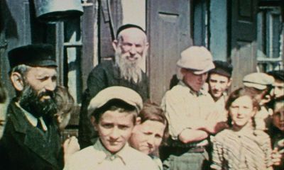 Three Minutes: A Lengthening review – fragments of a Jewish town destroyed by war
