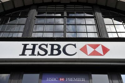 HSBC to axe 114 branches from April in move to mobile banking