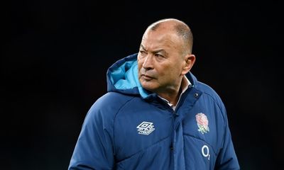 Eddie Jones is in a tight spot with England but being the underdog suits him fine